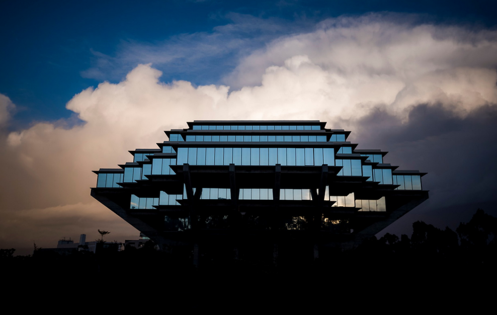 Geisel Library at UC San Diego, Top photo credit: Geisel Library, Erik Jepsen/UC San Diego